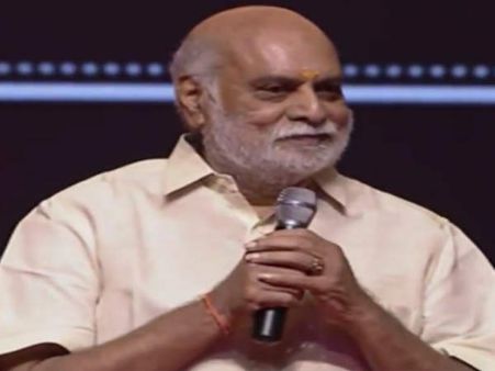 మహానటి ఆడియో లాంచ్: నాకు ఆ విషయం చెప్పలేదు, బాధపడ్డా.. రాఘవేంద్ర రావు!