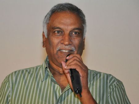 బాహుబలి నచ్చలేదని చెబితే కొడతారని భయం వేసింది.. నాగ అశ్విన్ మతి పోగొట్టాడు!