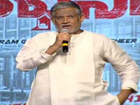 ఆఫీసర్ ప్రీరిలీజ్ లైవ్: నాగేశ్వరరావు ఆత్మను పిలిచిన తనికెళ్ల