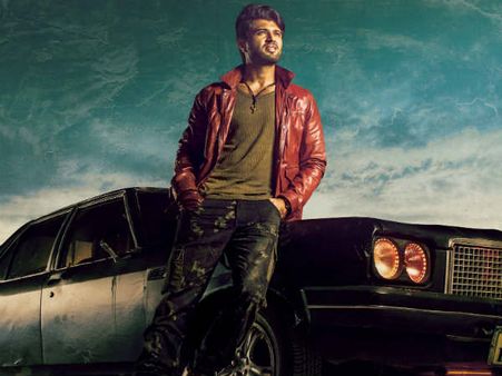 ఆశ్చర్యపరిచే వీడియో.... విజయ్ దేవరకొండ ‘టాక్సీవాలా’ వెనక అసలు స్టోరీ!