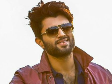 విజయ్ దేవరకొండ బర్త్ డే.. ఇంత వెరైటీగా ఎవరూ జరుపుకోరు, ఈ ఆలోచన ఎలా వచ్చిందంటే!