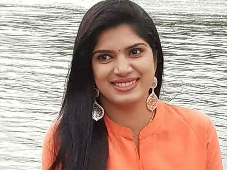 బిగ్ బాస్ హౌస్‌లోకి ఎంటరైన టీవీ9 న్యూస్ రీడర్ దీప్తి