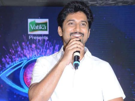 బిగ్‌బాస్ 2: ఎన్టీఆర్ తప్పుకుంది అందుకే.. రోజూ సంచలనాలే, ఇండియాలో ఆయన్ని ఎవరూ కొట్టలేరు.. నాని