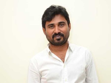 వెండితెరపై అద్బుతంగా డిజిటల్ కష్టాలు.. అభిమన్యుడు‌ బిగ్ హిట్.. నిర్మాత హరి