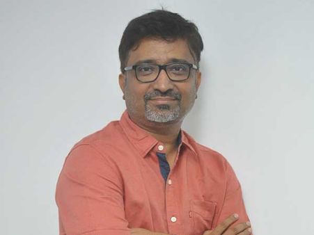 ‘సినిమా అంటే సిగ్గు, నీతి, మానం వదిలేయాలి’.. శ్రీరెడ్డి, హరితేజకు సంబంధం లేదు.. ఇంద్రగంటి