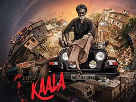 ‘కాలా’ ఫీవర్: రజనీ ఫ్యాన్స్ విన్యాసాలు చూసి నివ్వెరపోయిన ఇండియా!