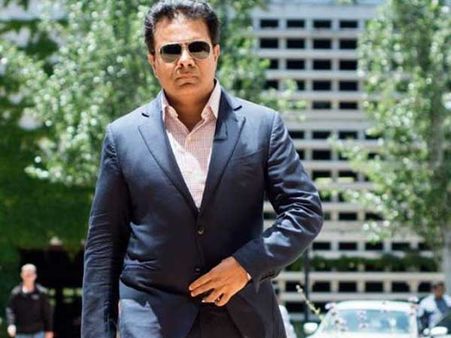 అర్జున్ రెడ్డి నుంచి సూపర్ స్టార్ వరకు.. టాలీవుడ్ పునాదులు కదలకుండా, అపర చాణిక్యుడు కేటీఆర్!