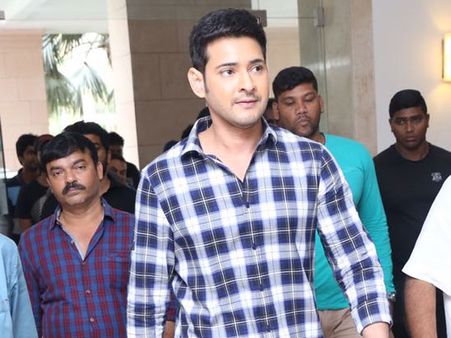 ప్రిన్స్ మహేష్‌ బాలీవుడ్ ఎంట్రీ.. ప్రముఖ నిర్మాత, దర్శకులతో చర్చలు!