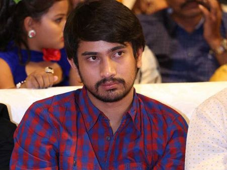 రాజ్ తరుణ్‌కు గట్టిదెబ్బే పడింది.. కోత పెట్టేశారట!