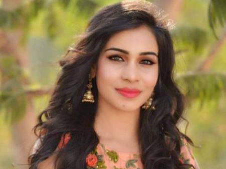 అందుకే నాని నాకు నచ్చలా.. ఎన్టీఆర్ ఎన్టీఆరే, బిగ్ బాస్ జోలికే వెళ్ళను.. సంజన!