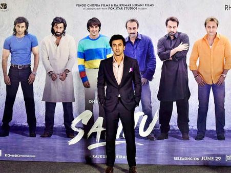 సెక్స్ వర్కర్ల మనోభావాలు దెబ్బతిన్నాయి.. మరో వివాదంలో సంజు!