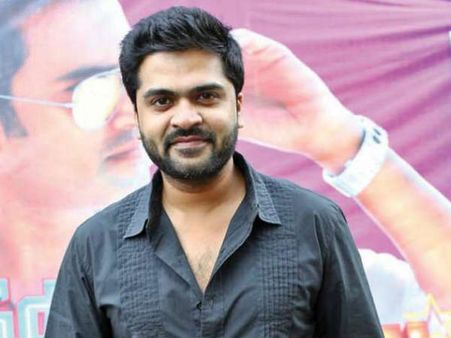 రూ. 1000 కోట్ల ఆస్తి ఉంది... హీరో సంచలన ప్రకటన!