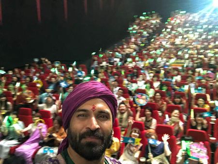 జపాన్‌లో కుమార వర్మ.. ఆడియన్స్‌ని థ్రిల్ చేసిన సుబ్బరాజు, ఇంకా తగ్గని బాహుబలి మానియా!