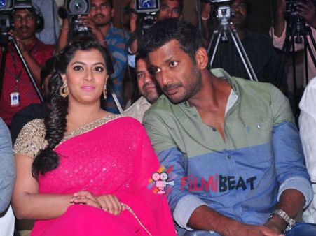 విశాల్‌కు అదేంటే భయం.. ప్రియుడి గుట్టు బయటపెట్టిన వరలక్ష్మి!