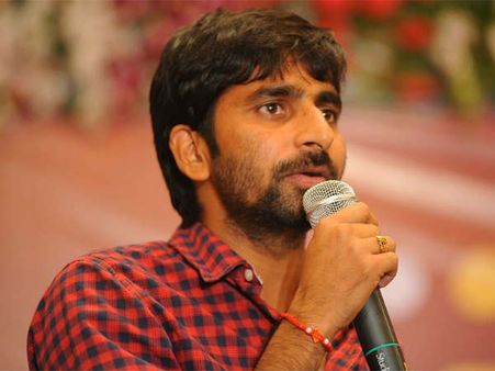 మెగా హీరోతో రెండో సినిమా.. క్లారిటీ ఇచ్చిన దర్శకుడు!