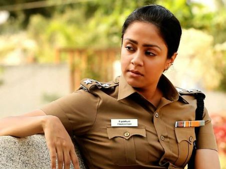 లం** కొడకా: హీరోయిన్ నోటి నుండి అలాంటి మాటలు...