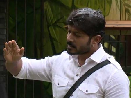 బిగ్‌బాస్‌లో ‘రాజమౌళి’ కలకలం.. బాబు గోగినేని దుమ్ము దులిపిన కౌశల్!.. అలానే చస్తాను!