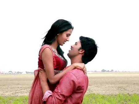 'నీ ఊహల్లో నే ఉంటా'.. సరికొత్తగా యాక్షన్ లవ్‌స్టోరి