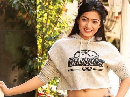 ఒకరితో ఎంగేజ్‌మెంట్.. మరొకరితో రొమాన్సా? రష్మికను బూతులు తిట్టిన నెటిజన్లు