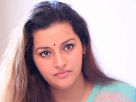 పవన్ కళ్యాణే విడాకులు అడిగారు, అదో నరకం, వేధింపులు భరించాను: రేణు దేశాయ్