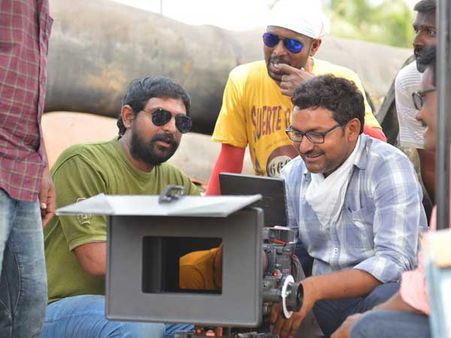 నా కథను విజయ్ దేవరకొండకు చెప్పా.. ఆర్జీవి ట్వీట్‌తో ఫుల్ క్రేజ్.. RX 100 గురించి..