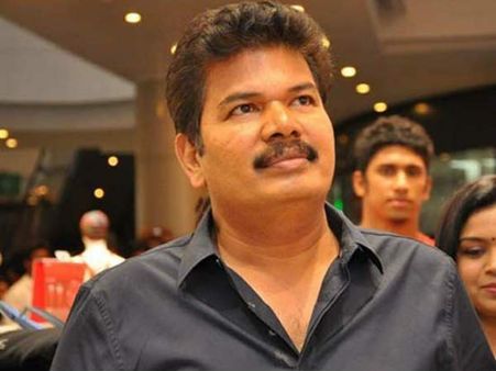 శంకర్ దృష్టి ఇక భారతీయుడు 2 పైనేనా!