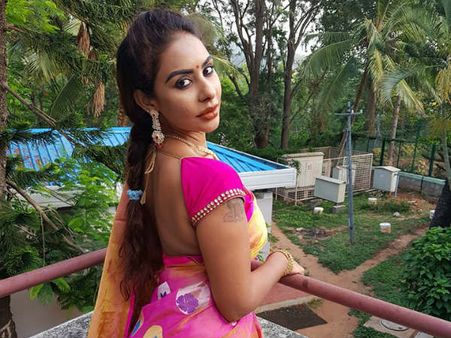 లారెన్స్ ఏమైనా నా బాయ్ ఫ్రెండా, మరో అమ్మాయిని కూడా.. శ్రీరెడ్డి సంచలనం!