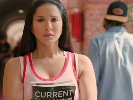 సన్నీ లియోన్... వెబ్ సిరీస్‌పై మత సంస్థ ఆగ్రహం, ఆ పేరు తొలగించాల్సిందే!