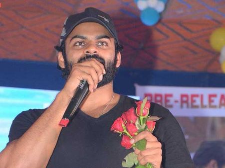 రీమేక్ సాంగ్స్‌కే కొడుతున్నారు.. ఇప్పుడు మావయ్య సినిమా రీమేకా, వద్దు అంటున్న తేజు!