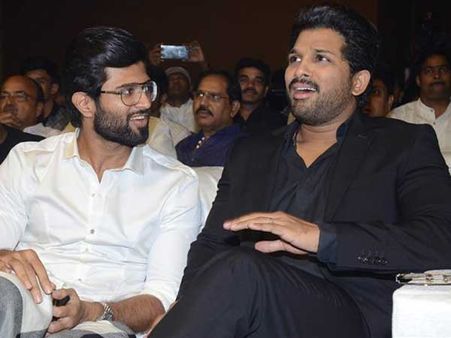 బన్నీ అన్నా.. మీరు చూడాలి, నన్ను అందరూ గట్టిగా వేసుకున్నారు: విజయ్ దేవరకొండ