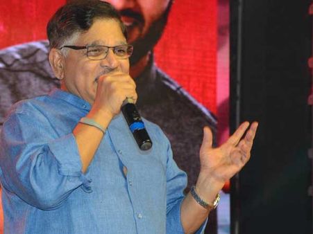 విజయ్ దేవరకొండ మహా ముదురు.. చిరంజీవి మాదిరిగానే.. అల్లు అరవింద్