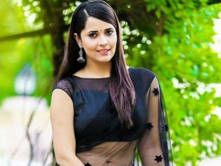 థూ! అంటూ కామెంట్స్.... నేనేమైనా బికినీ వేశానా? అనసూయ ఫైర్!