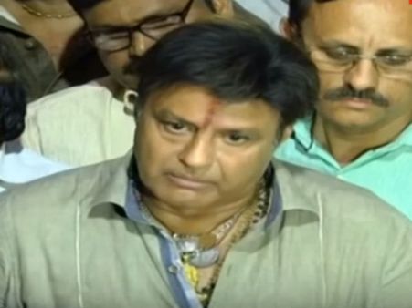 నాన్న తర్వాత అన్నయ్యే: చెమ్మగిల్లిన కళ్లతో హరికృష్ణ గురించి బాలయ్య!