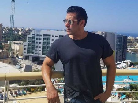 సల్మాన్ ఖాన్ 'భారత్' టీజర్.. హృదయాన్ని హత్తుకునేలా ఎమోషనల్ డైలాగ్!