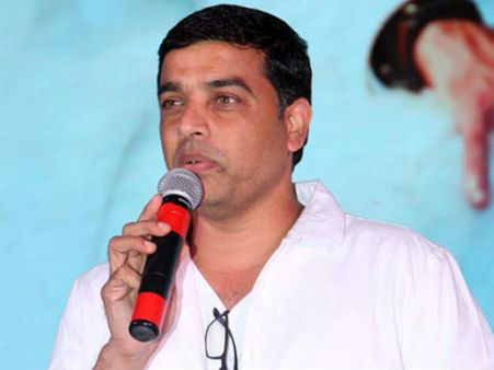 రూ. 40 అడ్వాన్స్, షాకయ్యాం, మెగా ఝలక్, పవన్ తర్వాత విజయ్ దేవరకొండ సెన్సేషన్!