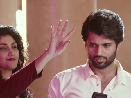 నా పిలకలు టచ్ ఐతే ఇలాంటి మాటలే వస్తాయి: విజయ్ దేవరకొండ కేక