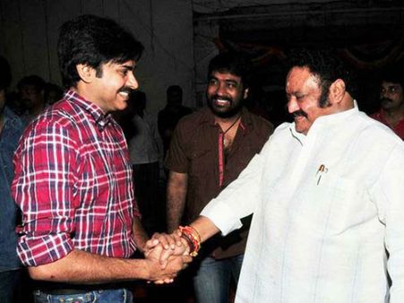 హరికృష్ణ విషాద వార్త వినాల్సి వస్తుందనుకోలేదు, ఈ రోజు అన్నీ రద్దు: పవన్ కళ్యాణ్