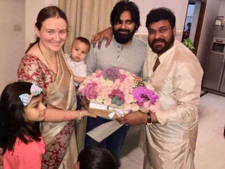 సతీసమేతంగా అన్నయ్యకు పవన్ కళ్యాణ్ బర్త్ డే విషెష్.. పవర్‌స్టార్ కొడుకు స్పెషల్ అట్రాక్షన్!