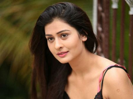 అప్పుడే ఐటమ్ సాంగ్స్ మొదలుపెట్టేస్తున్న ఆర్ఎక్స్ 100 బ్యూటీ.. ఎవరి సినిమా అంటే!