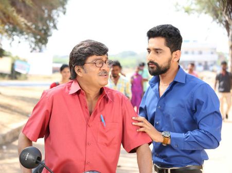 డాక్టర్ రాజేంద్ర‌ప్ర‌సాద్ ‘బేవ‌ర్స్’.. అక్టోబర్ 12న రిలీజ్