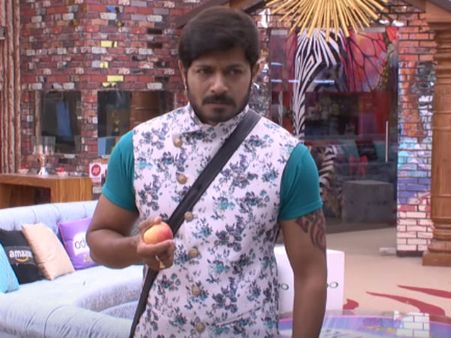 బిగ్ బాస్2 : ఏడ్చుకుంటూ పరిగెత్తిన కౌశల్.. పిలుపు వినిపిస్తున్నా కదలలేని పరిస్థితి!