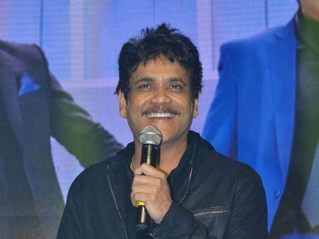 ఎన్టీఆర్ ఇంటి ముందు 4 నెలలు.. ఫ్లైట్‌లో వాళ్ళు తాగేసి ఉంటే రష్మిక కొట్టింది.. నాగార్జున