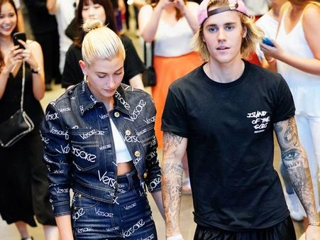 పెళ్లి కోసం లైసెన్స్.. త్వరలోనే ప్రియురాలితో పాప్ స్టార్ వివాహం!