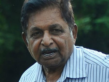 6 జాతీయ అవార్డులు ఆయన సొంతం.. ప్రముఖ తెలుగు దర్శకుడు కన్నుమూత!