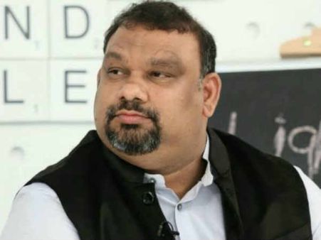 చిక్కులో కత్తి మహేష్.. క్రిమినల్ కేసు నమోదు!