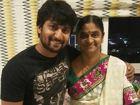 అమల ప్రశంసను మరిచిపోలేను.. అమ్మకు చూపించి మురిసిపోయా.. నాని