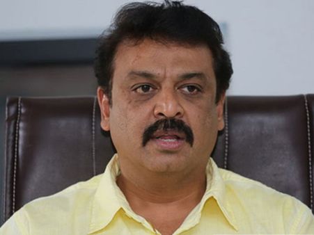 అతడి స్టేచర్ ఏంటి? ఉరి తీయమనేవాడిని: మహేష్ బాబు ఇష్యూపై నరేష్