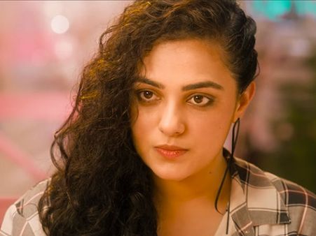 నిర్మాతకు నిత్యమీనన్ ఝలక్.. టైటిల్ విషయంలో ఫైట్!