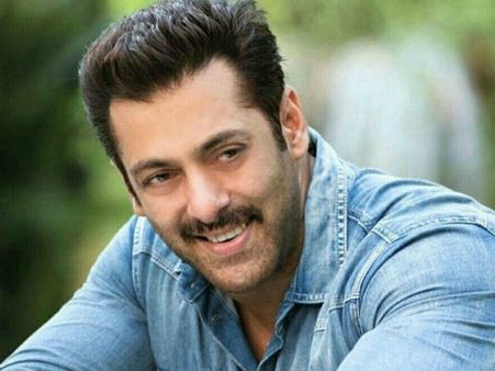 ‘‘నా సినిమాలు ప్లాప్ అయినా రూ. 100 కోట్లు వసూలు చేస్తాయి’’