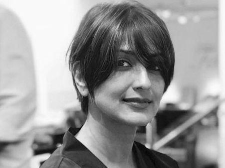 అలా చేస్తున్నందుకు సిగ్గుపడుతున్నా.. సొనాలి బింద్రే ఎమోషనల్‌.. క్యాన్సర్‌ కారణంగా..